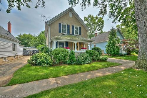 54 Henry Street, St. Catharines, ON - Outdoor With Deck Patio Veranda