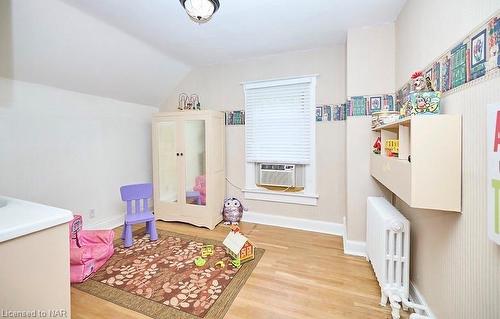 54 Henry Street, St. Catharines, ON - Indoor Photo Showing Other Room