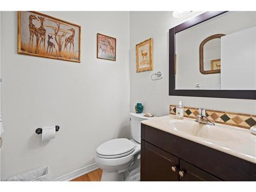 243 Vansickle Road, St. Catharines, ON - Indoor Photo Showing Bathroom