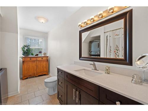 243 Vansickle Road, St. Catharines, ON - Indoor Photo Showing Bathroom