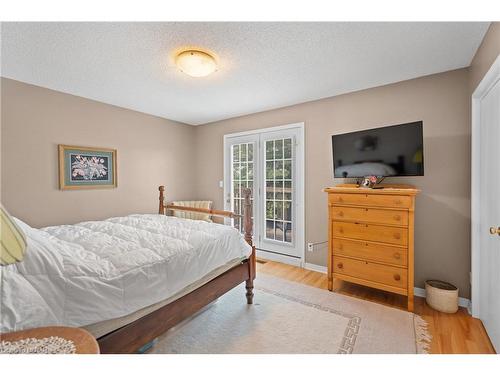 243 Vansickle Road, St. Catharines, ON - Indoor Photo Showing Bedroom