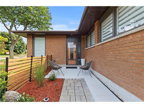 4563 Pinedale Drive, Niagara Falls, ON - Outdoor With Deck Patio Veranda With Exterior