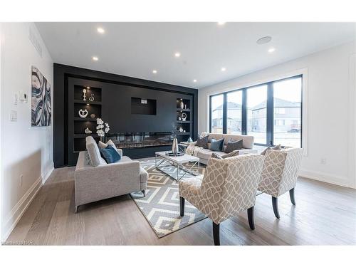 Lot 4 Canadiana Court, Fort Erie, ON - Indoor Photo Showing Living Room