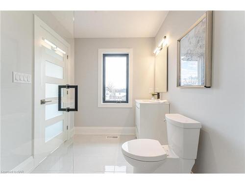 Lot 4 Canadiana Court, Fort Erie, ON - Indoor Photo Showing Bathroom