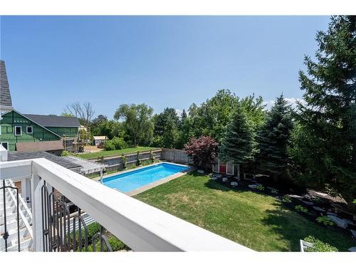 698 Rye Street, Niagara-On-The-Lake, ON - Outdoor With In Ground Pool