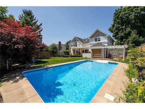 698 Rye Street, Niagara-On-The-Lake, ON - Outdoor With In Ground Pool With Backyard