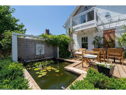 698 Rye Street, Niagara-On-The-Lake, ON - Outdoor With Deck Patio Veranda