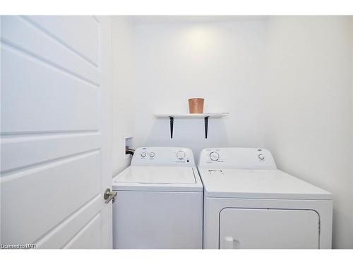 59 Permilla Street, St. Catharines, ON - Indoor Photo Showing Laundry Room