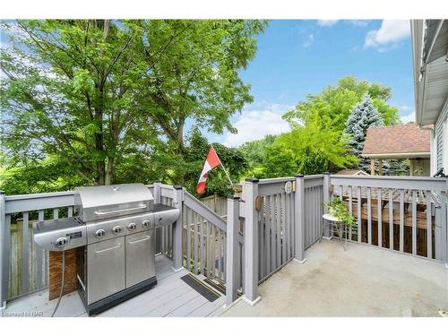 3382 Dustan Street, Vineland, ON - Outdoor With Deck Patio Veranda With Exterior