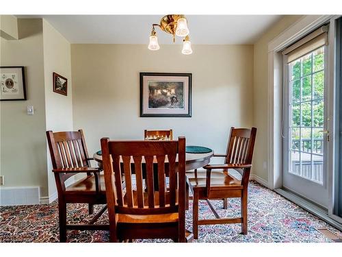 32 Wakelin Terrace, St. Catharines, ON - Indoor Photo Showing Dining Room