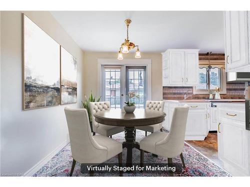 32 Wakelin Terrace, St. Catharines, ON - Indoor Photo Showing Dining Room