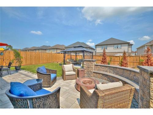 4363 Willick Road, Niagara Falls, ON - Outdoor With Deck Patio Veranda