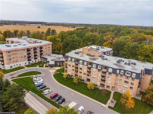 109-8111 Forest Glen Drive, Niagara Falls, ON - Outdoor With View