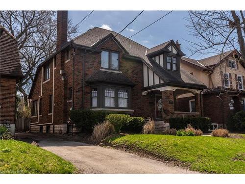 5008 Valley Way, Niagara Falls, ON - Outdoor With Facade