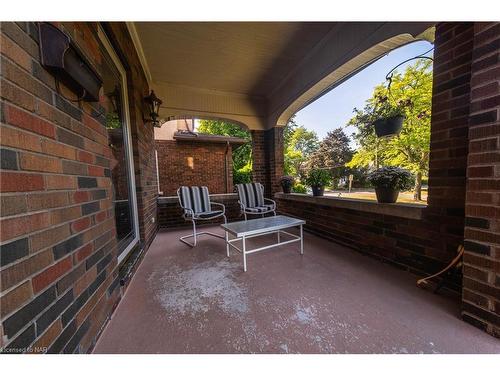 5008 Valley Way, Niagara Falls, ON - Outdoor With Deck Patio Veranda With Exterior