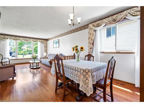 337 Barrick Road, Port Colborne, ON - Indoor Photo Showing Dining Room