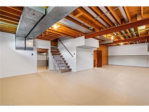 337 Barrick Road, Port Colborne, ON - Indoor Photo Showing Basement