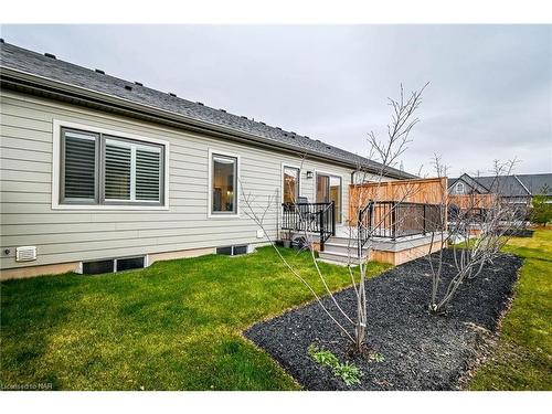 16-154 Port Robinson Road, Fonthill, ON - Outdoor With Deck Patio Veranda