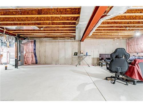 16-154 Port Robinson Road, Fonthill, ON - Indoor Photo Showing Basement