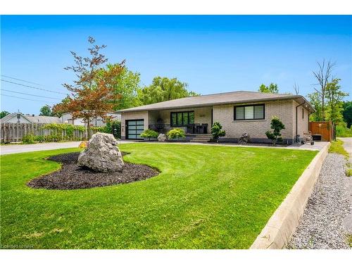 5820 Ramsey Road, Niagara Falls, ON - Outdoor