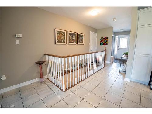 14-77 Avery Crescent, St. Catharines, ON - Indoor Photo Showing Other Room