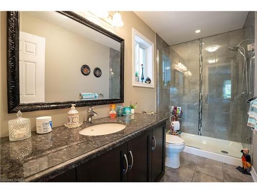 14-77 Avery Crescent, St. Catharines, ON - Indoor Photo Showing Bathroom