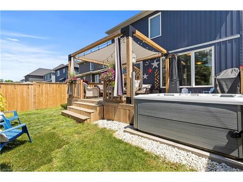 17 Wilkerson Street Street, Thorold, ON - Outdoor With Deck Patio Veranda