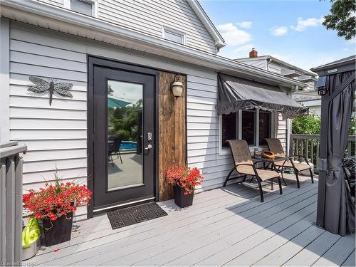 259 Dufferin Street, Fort Erie, ON - Outdoor With Deck Patio Veranda With Exterior