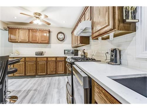 1404 Orchard Avenue, Fort Erie, ON - Indoor Photo Showing Kitchen