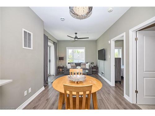 211-529 South Pelham Road, Welland, ON - Indoor Photo Showing Dining Room