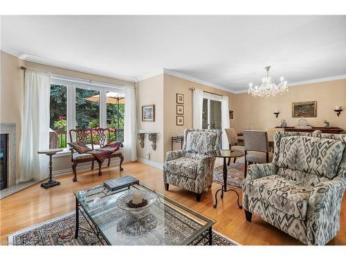 35-13 Lakeside Drive, St. Catharines, ON - Indoor Photo Showing Living Room With Fireplace