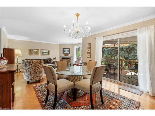 35-13 Lakeside Drive, St. Catharines, ON - Indoor Photo Showing Dining Room