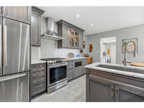 35-13 Lakeside Drive, St. Catharines, ON - Indoor Photo Showing Kitchen With Upgraded Kitchen