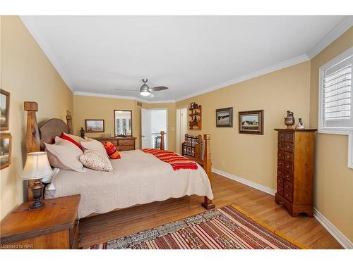 35-13 Lakeside Drive, St. Catharines, ON - Indoor Photo Showing Bedroom