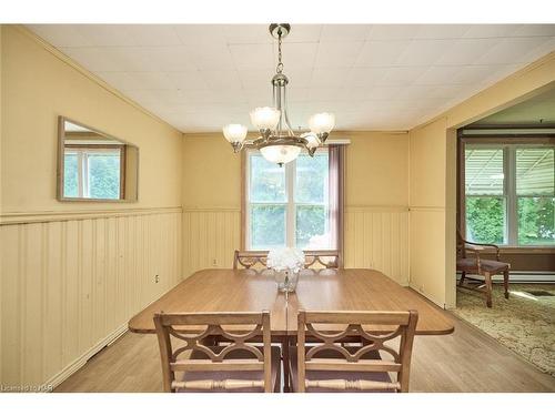 10 Firelane 10A Road, Niagara-On-The-Lake, ON - Indoor Photo Showing Dining Room