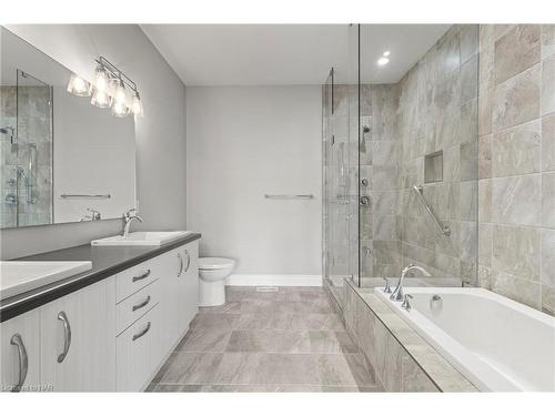 29-9245 Shoveller Drive, Niagara Falls, ON - Indoor Photo Showing Bathroom