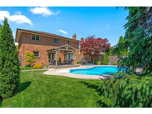 13 West Farmington Drive, St. Catharines, ON - Outdoor With In Ground Pool With Backyard