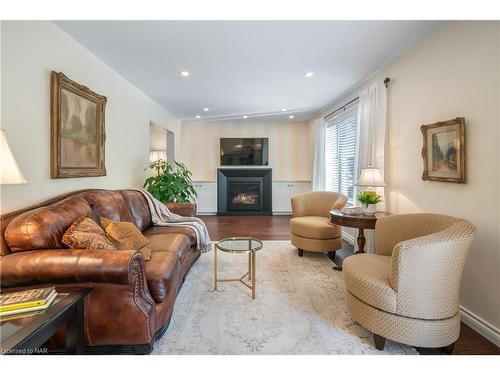 13 West Farmington Drive, St. Catharines, ON - Indoor Photo Showing Living Room With Fireplace