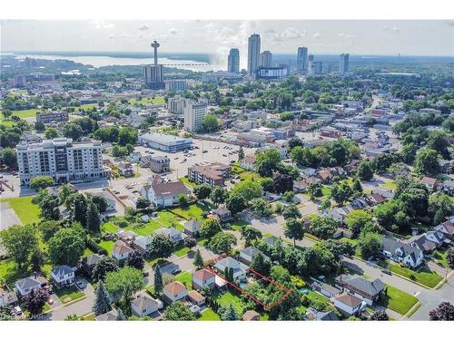 5701 Lowell Avenue, Niagara Falls, ON - Outdoor With View