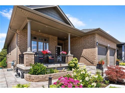 7265 Optimist Lane Lane, Niagara Falls, ON - Outdoor With Deck Patio Veranda