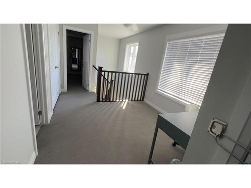 6777 (Aka 6755) Cropp Street, Niagara Falls, ON - Indoor Photo Showing Other Room