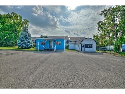 210 Ridgeway Road, Crystal Beach, ON 