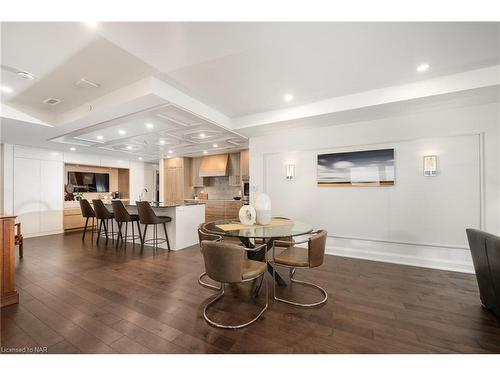 102-10 Dalhousie Avenue, St. Catharines, ON - Indoor Photo Showing Dining Room