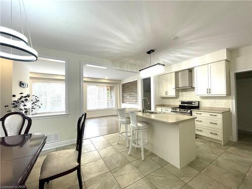 7729 Hackberry Trail, Niagara Falls, ON - Indoor Photo Showing Dining Room