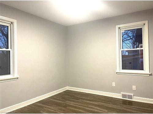 15 Philpark Road, St. Catharines, ON - Indoor Photo Showing Other Room