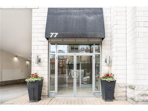 506-77 Lombard Street, Toronto, ON - Outdoor With Exterior