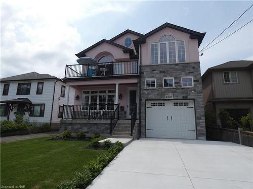 4807 Zimmerman Avenue, Niagara Falls, ON - Outdoor With Balcony With Facade