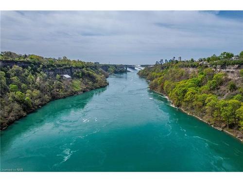 4807 Zimmerman Avenue, Niagara Falls, ON - Outdoor With Body Of Water With View