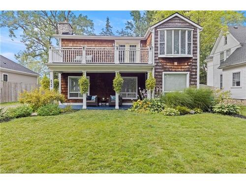 832 Edgemere Road, Fort Erie, ON - Outdoor With Balcony With Facade