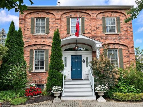 619 King Street, Niagara-On-The-Lake, ON - Outdoor With Facade